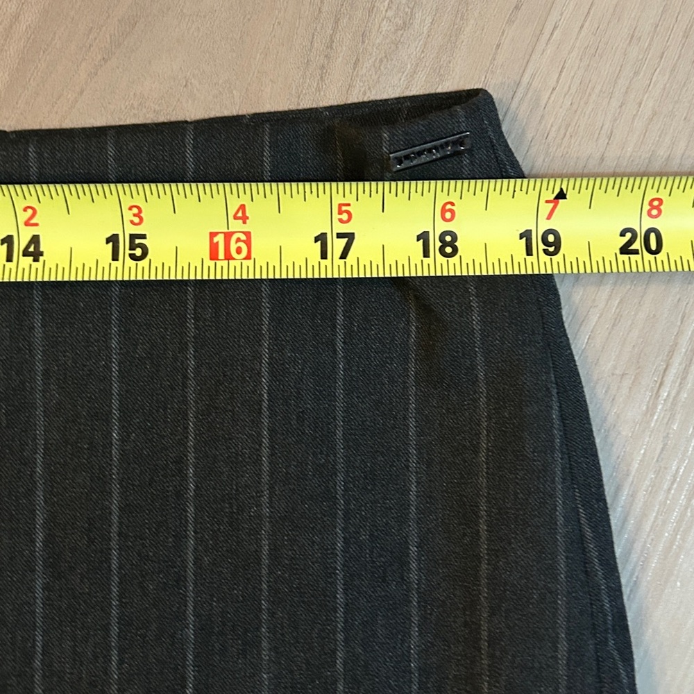 DKNY Charcoal Pinstripe Blazer Skirt Set 16 Career Vintage Professional Polished - Picture 14 of 16